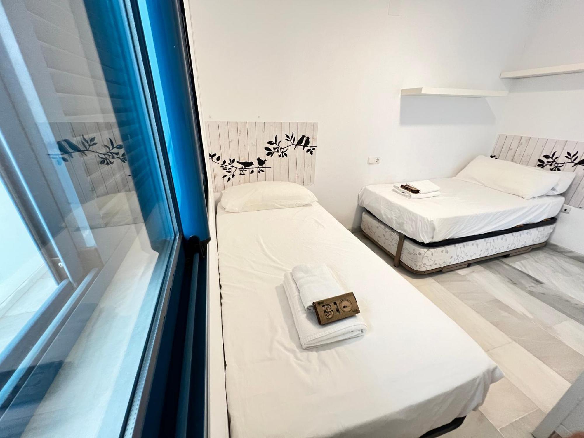 Pushe Castell De Ferro Beach & Tradition 2 Ngoại thất bức ảnh